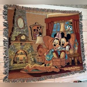 Disney Woven Tapestry Throw 60" x 50" Mickey and Minnie Cozy Fireplace Gorgeous